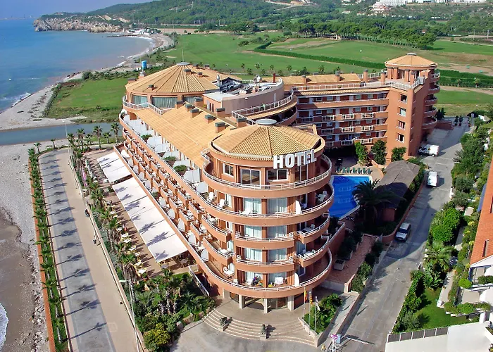 Sunway Playa Golf & Hotell 4*